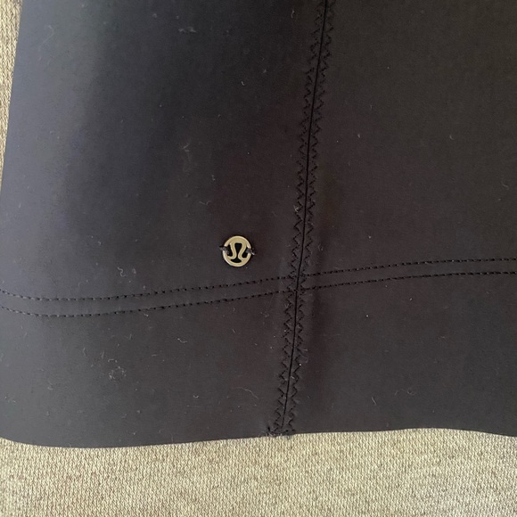 Lululemon baseball jacket size 8 - Picture 6 of 12